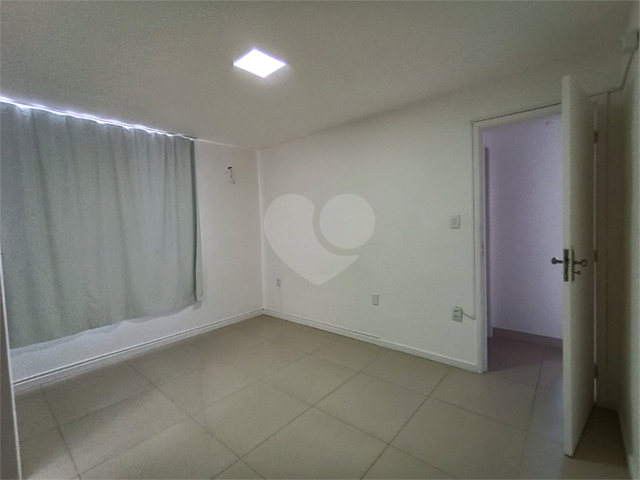 Foto REO1118538