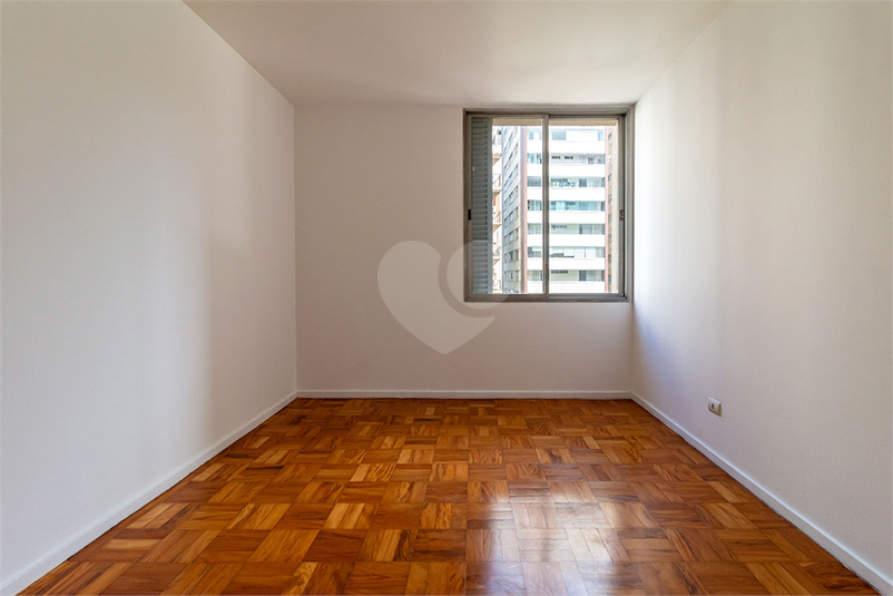 Foto REO1118539