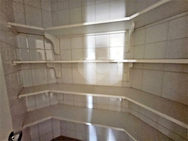 Foto REO1118544