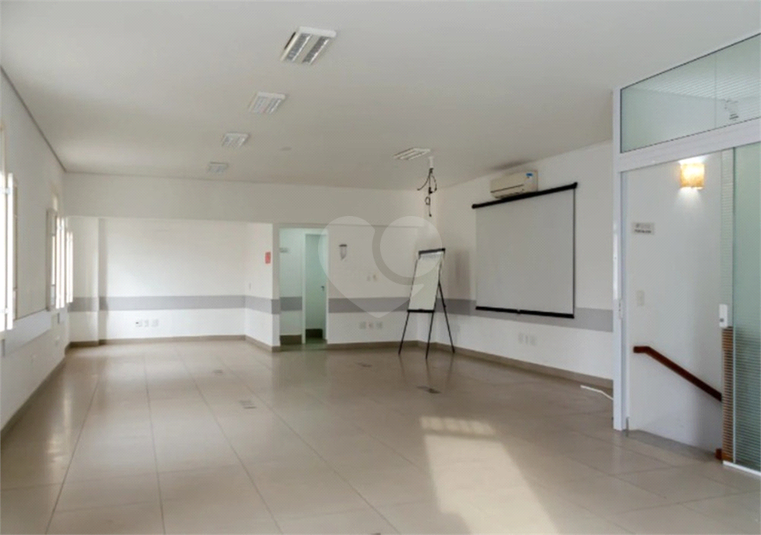 Foto REO1118551