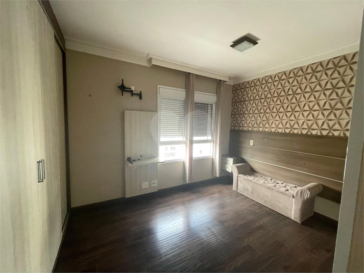 Foto REO1118556