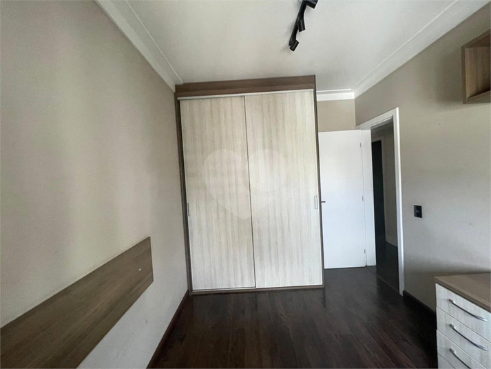 Foto REO1118556