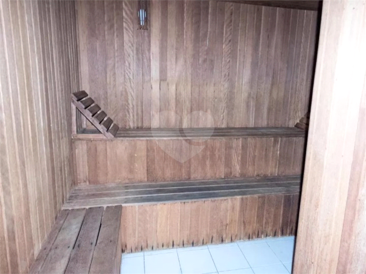 Foto REO1118559