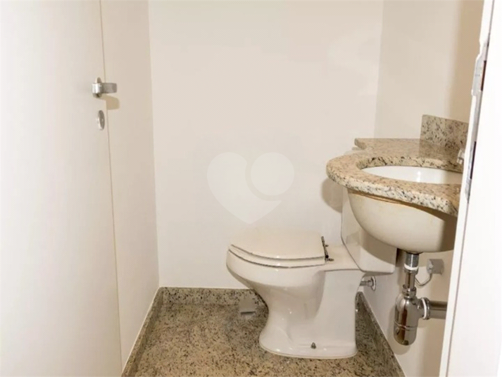 Foto REO1118559