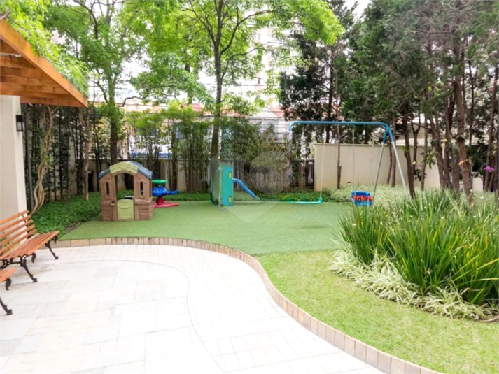 Foto REO1118559