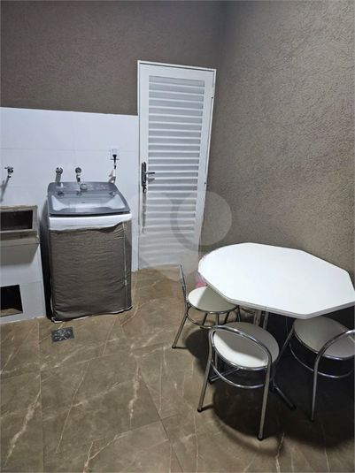Foto REO1118567