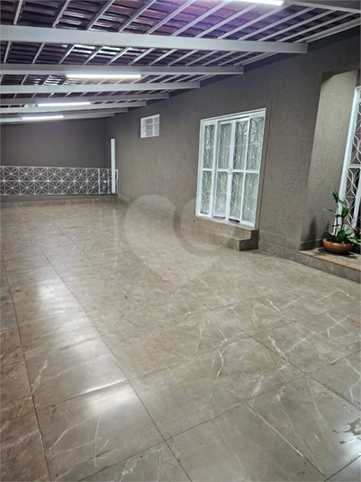 Foto REO1118567