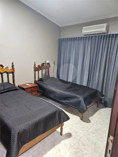 Foto REO1118567