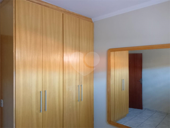 Foto REO1118585