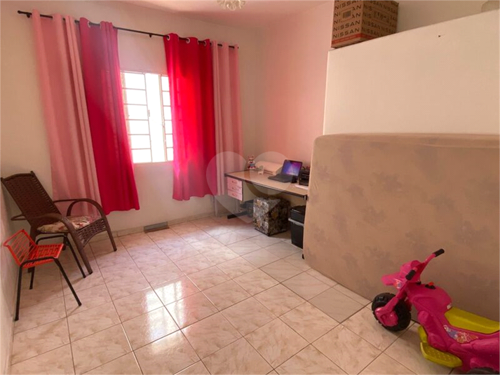 Foto REO1118589