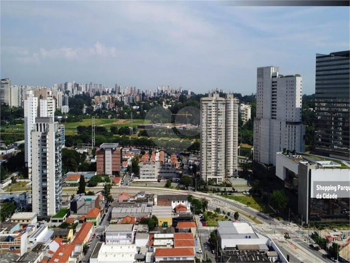 Foto REO1118601