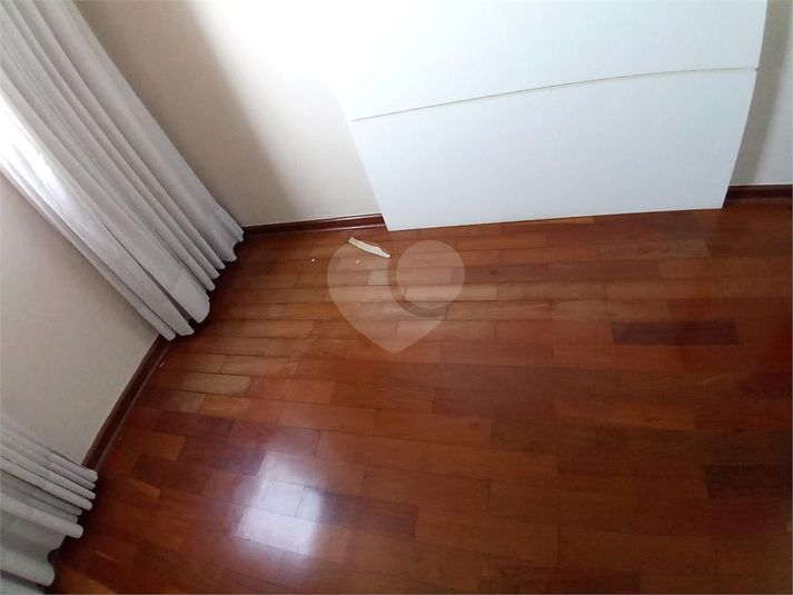 Foto REO1118622