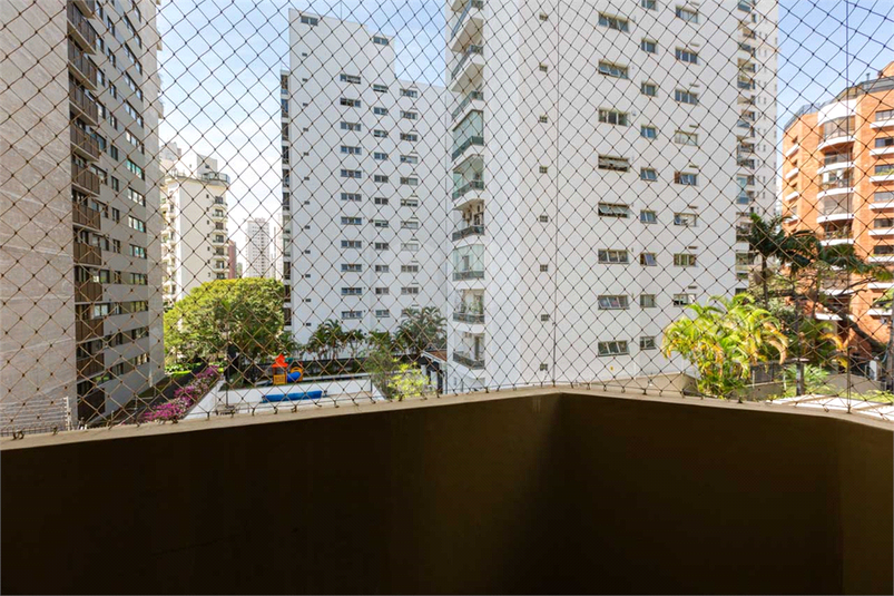 Foto REO1118629