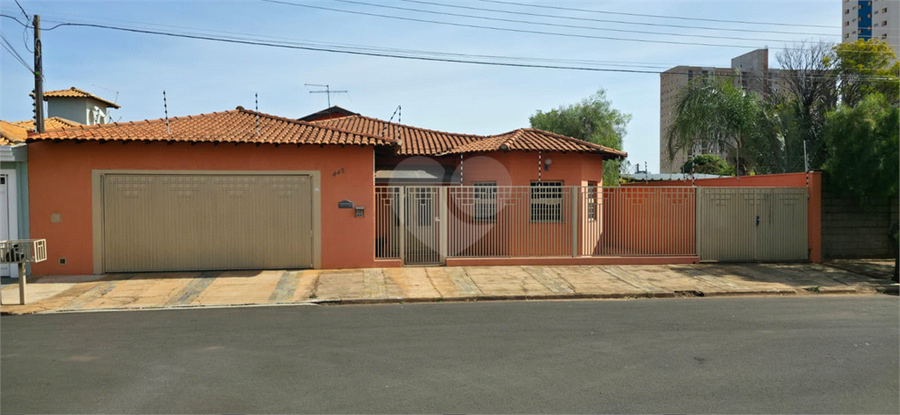 Foto REO1118632