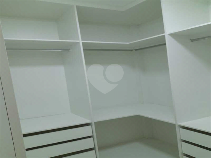 Foto REO1118642