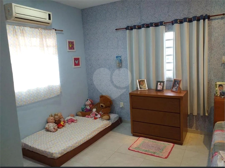 Foto REO1118656