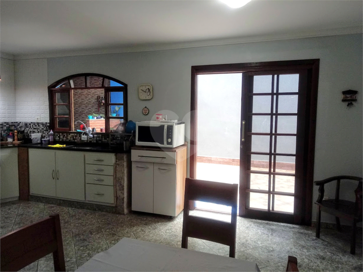 Foto REO1118675