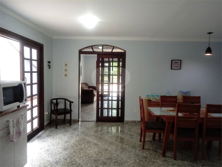 Foto REO1118675
