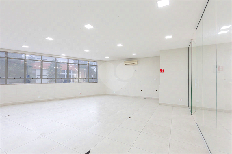 Foto REO1118685