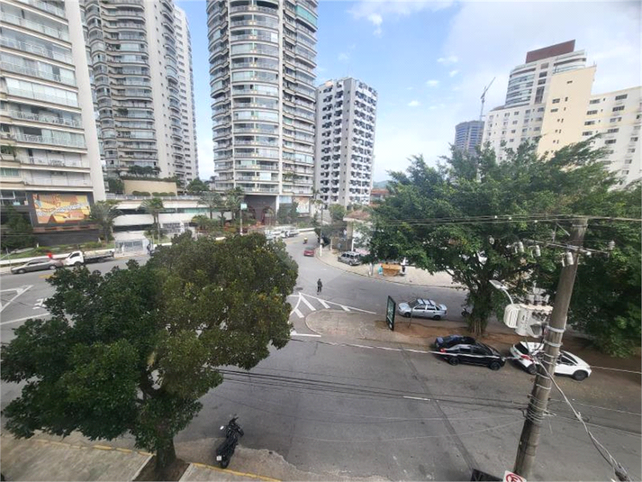 Foto REO1118693