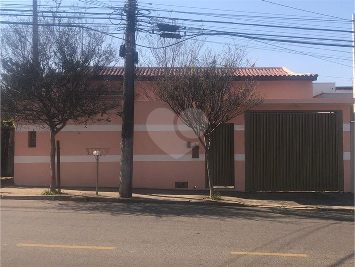 Foto REO1118737