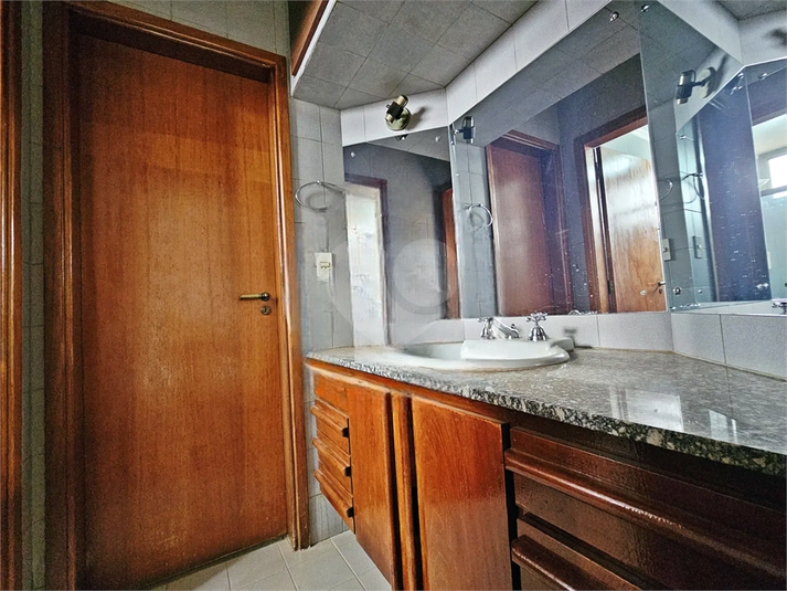 Foto REO1118742