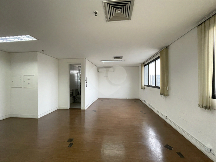 Foto REO1118767
