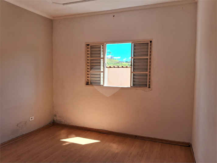 Foto REO1118771