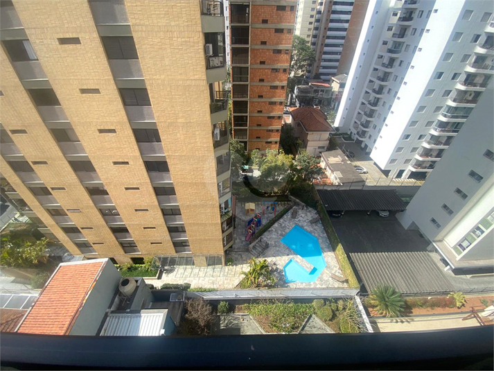 Foto REO1118776