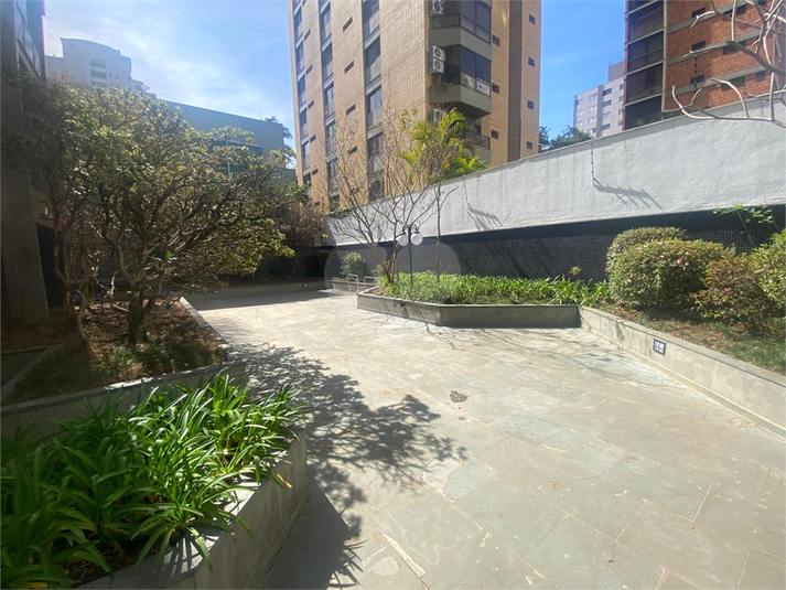 Foto REO1118776