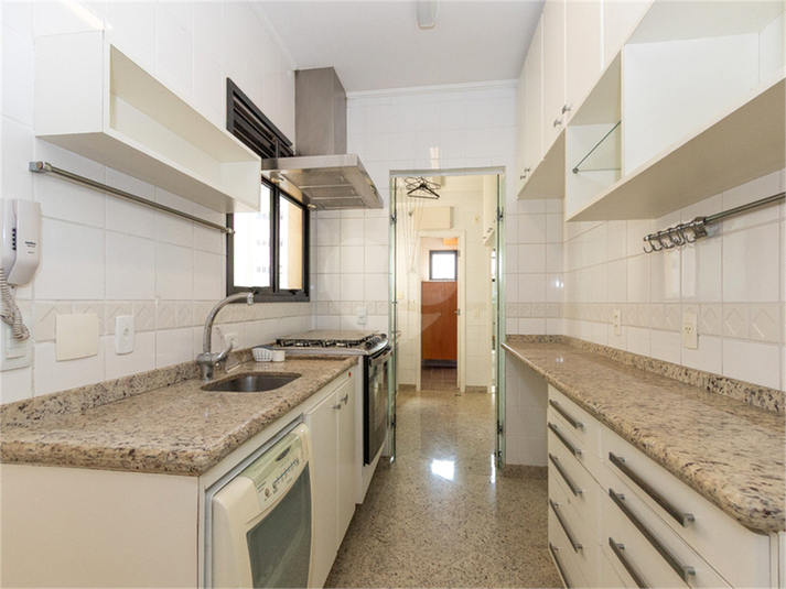 Foto REO1118777