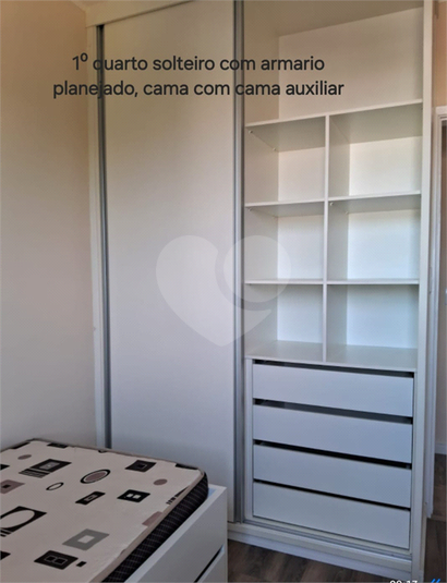 ARMÁRIOS EMBUTIDOS