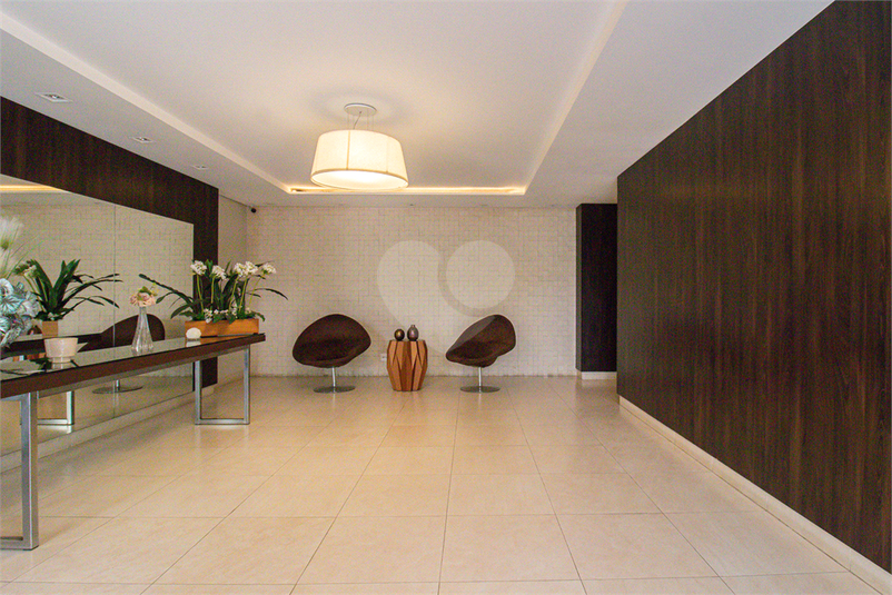 Foto REO1118820
