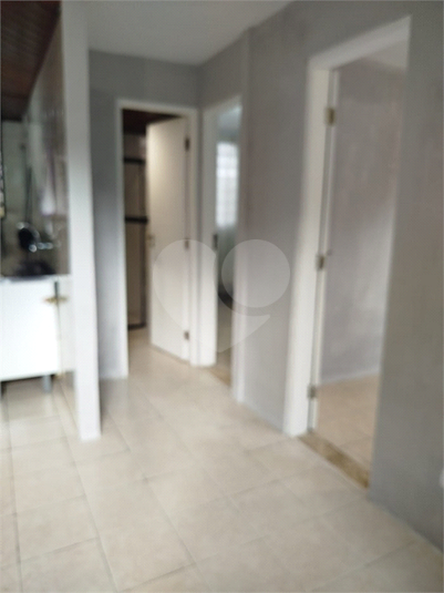 Foto REO1118841