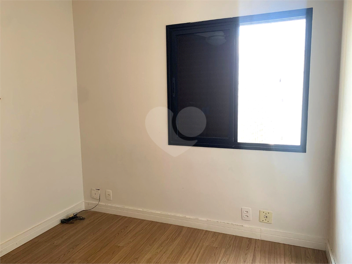Foto REO1118843