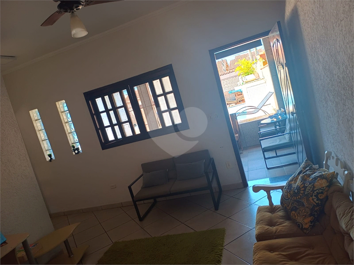 Foto REO1118845