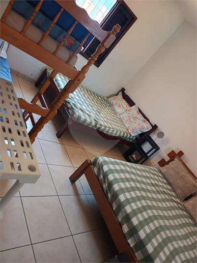 Foto REO1118845