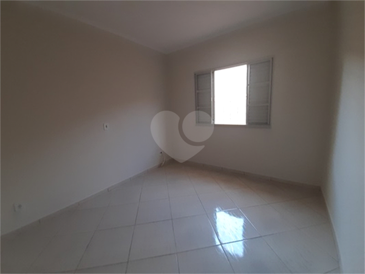 Foto REO1118848