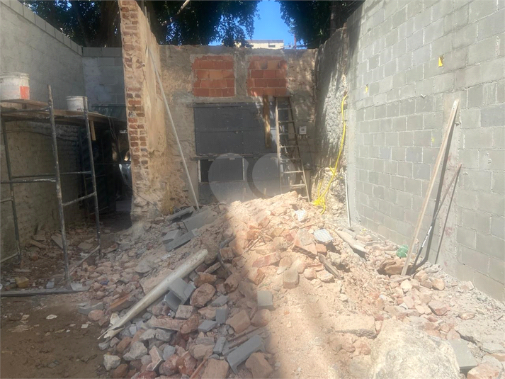 Foto REO1118855