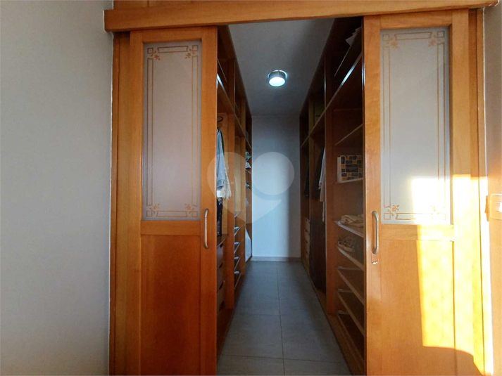 Foto REO1118872