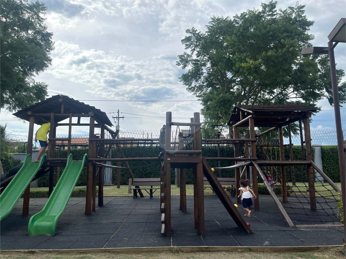 Foto REO1118884