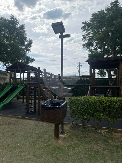 Foto REO1118884