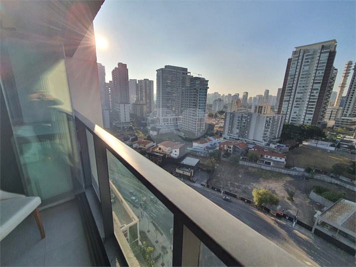 Foto REO1118885