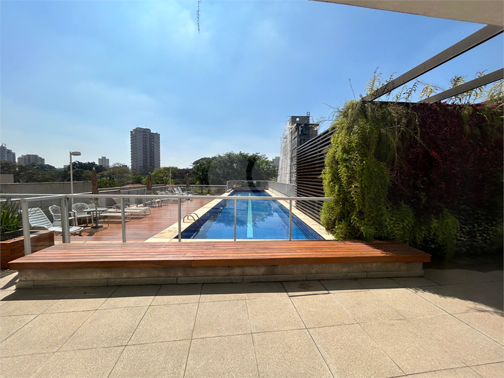 Foto REO1118893