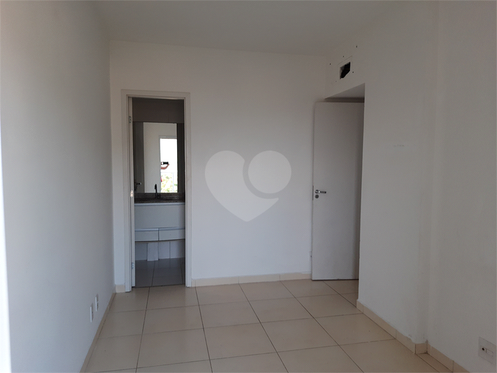 Foto REO1118902
