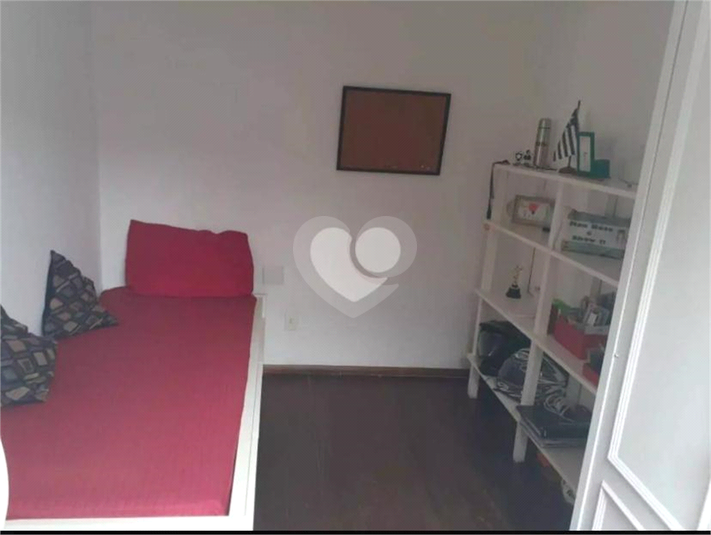 Foto REO1118903