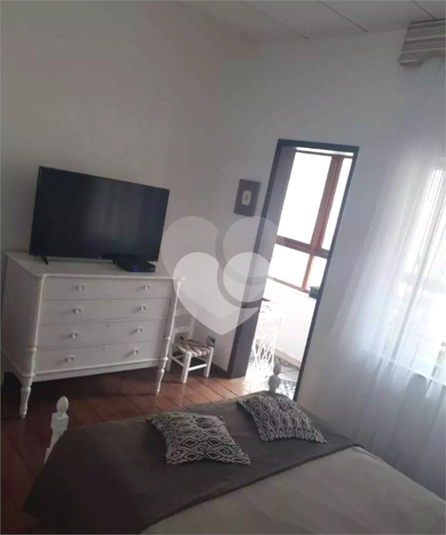 Foto REO1118903