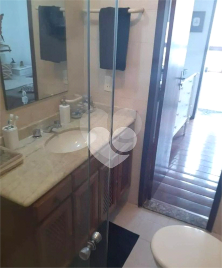 Foto REO1118903