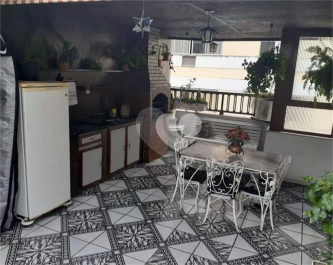Foto REO1118903