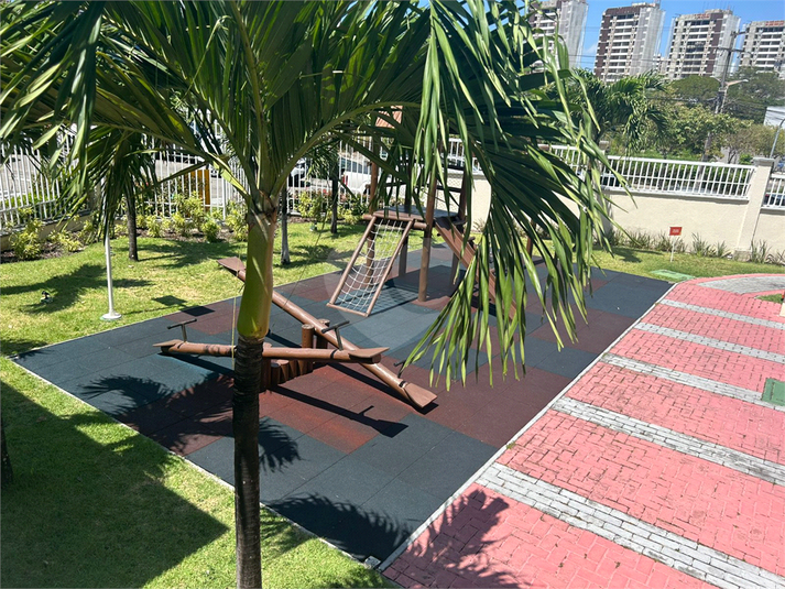 Foto REO1118918